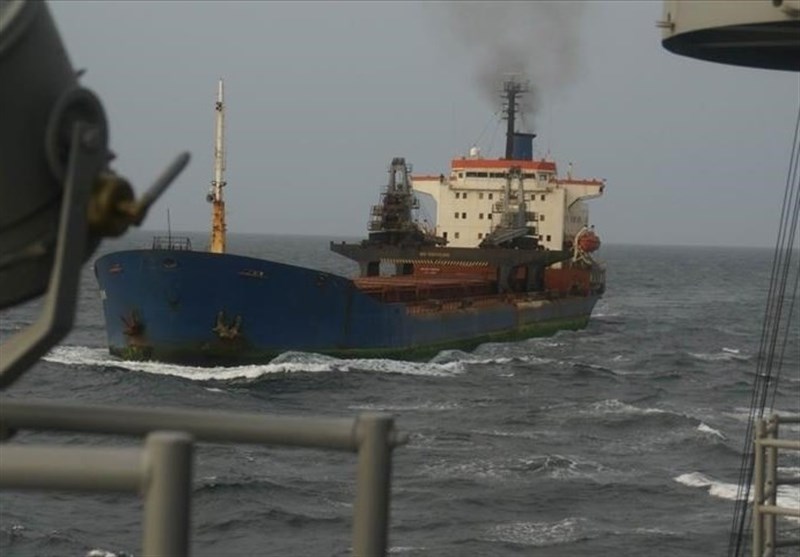 Türk Yük Gemisi Ukrayna Limanında Vuruldu