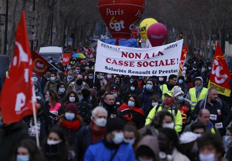 Yellow Vests Join Protests over Job Cuts in Central Paris (+Video)