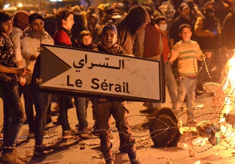 لبنان | اعتراضات در طرابلس/ احتمال دست داشتن بهاءحریری در آشوب‌های اخیر