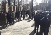 ماجرای تجمع امروز دستفروشان مقابل استانداری کردستان چه بود؟