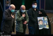 تجلیل از خانواده شهدا در مراسم اولین سالگرد  شهید مدافع حرم حاج اصغر پاشاپور 