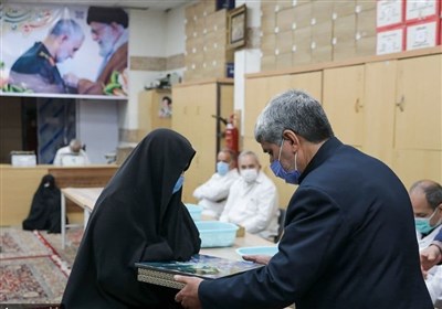 مادران و همسران شهدا در حرم مطهر امام رضا(ع) تجلیل شدند