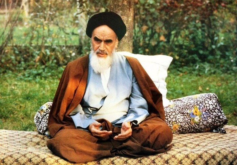 امام خمینی(ره) مسیر نهضت‌های انقلابی جهان را تغییر داد