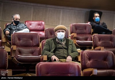 مرتضی رزاق کریمی در نشست خبری فیلم رمانتیسم عماد و طوبا - سی و نهمین جشنواره فیلم فجر