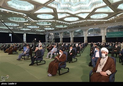 ارتباط تصویری مداحان با رهبر معظم انقلاب