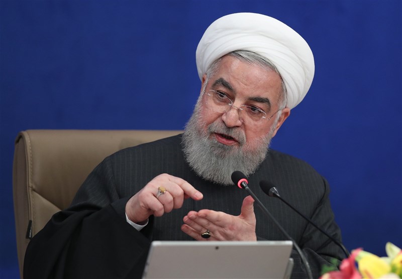 روحانی: نمی‌گذاریم شعار سال در حد نامگذاری باقی بماند و آن را مجسم خواهیم کرد