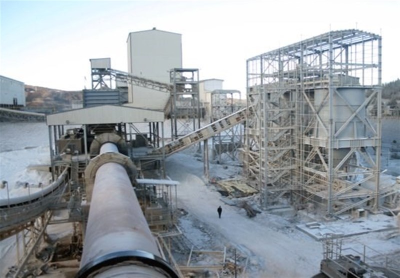 بهرهبرداری از واحد تولید آهک بخش خرانق/ پروژه‌های شرکت آهن و فولاد ارفع چادرملو آغاز شد