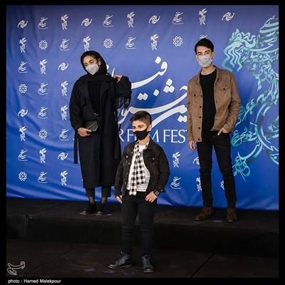 بازیگران فیلم روزی روزگاری آبادان در سی و نهمین جشنواره فیلم فجر