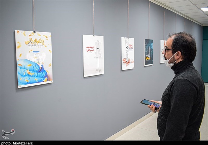 نمایشگاه «قاب انقلاب» آثار فرزاد نریمان‌زاده به روایت تصویر