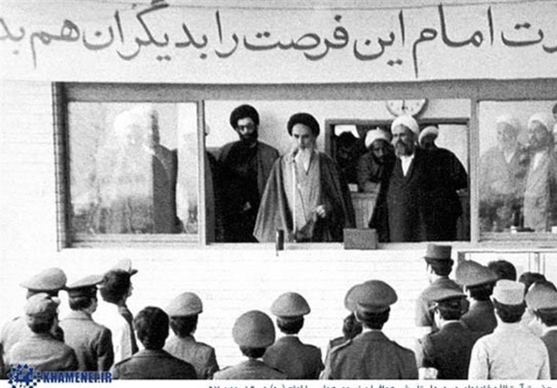 خاطره رهبر انقلاب از بیعت همافران با امام خمینی/ اعتمادی که خیلی زود پاسخ داده شد