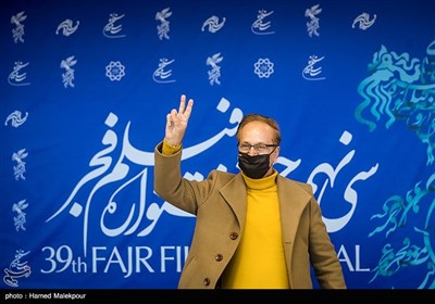 محمد الهی بازیگر فیلم گیج‌گاه در سی و نهمین جشنواره فیلم فجر