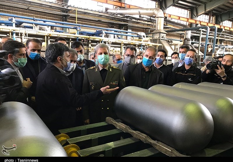افتتاح ‌بزرگ‌ترین کارخانه تولید مخازن (CNG) ‌غرب آسیا در ایران / وزیر دفاع: با تمام توان از صنعت ملی ‌‌حمایت می‌کنیم + تصاویر