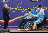 تزریق اولین واکسن کرونا به پارسا نمکی فرزند وزیر بهداشت