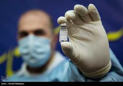 آغاز واکسیناسیون سراسری علیه بیماری کرونا در ایران - بیمارستان امام خمینی(ره)