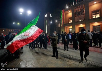 مراسم نورافشانی سالگرد پیروزی انقلاب اسلامی در اصفهان