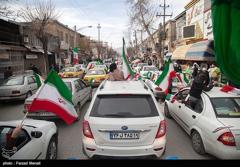 راهپیمایی خودرویی منطقه سیستان به روایت تصویر