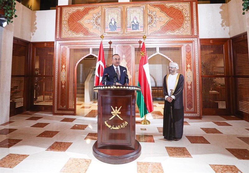 چاووش اوغلو: همکاری‌های ترکیه و عمان در حوزه نظامی افزایش خواهد یافت