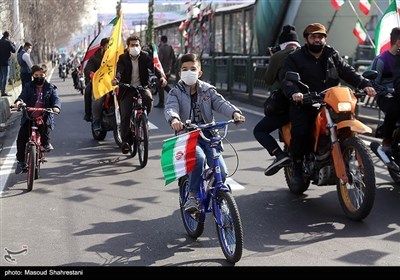 مسیرات ذکرى انتصار الثورة الاسلامیة فی طهران