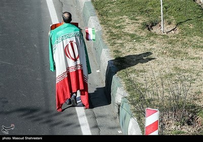 مسیرات ذکرى انتصار الثورة الاسلامیة فی طهران