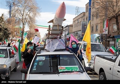 مسیرات ذکرى انتصار الثورة الاسلامیة فی أنحاء إیران