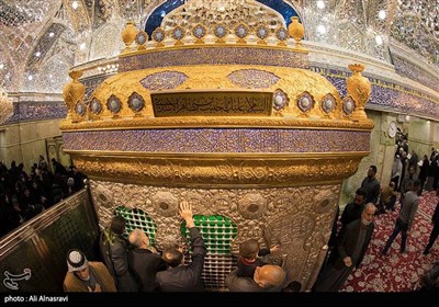 حرم امام حسین (ع) در شب جمعه