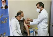 واکسیناسیون کرونا در شهرضای اصفهان به روایت تصویر