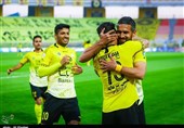لیگ برتر فوتبال| سپاهان با شکست تراکتور صدر جدول را از پرسپولیس گرفت