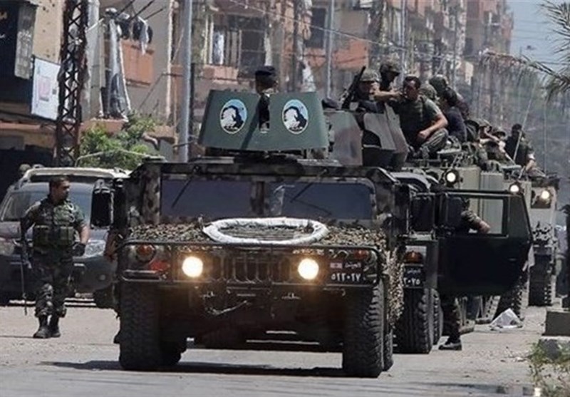 وزیر دفاع لبنان از آمادگی عراق برای کمک نظامی به این کشور خبر داد