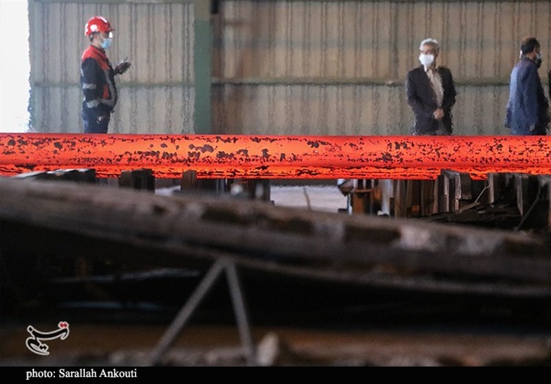 فعالیت کارخانه‌های صنایع فولادی در آذربایجان‌شرقی 17هزار شغل ایجاد کرد