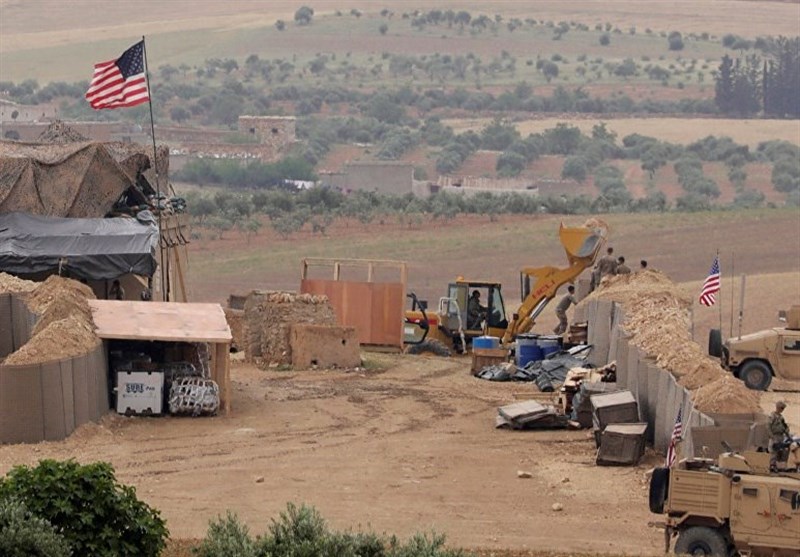 القوات الأمریکیة المحتلة توسع قواعدها فی الشرق السوری