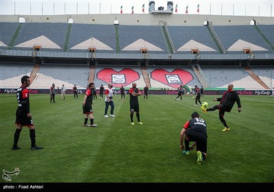 دیدار تیم‌های فوتبال منتخب 98 و منتخب سرخابی