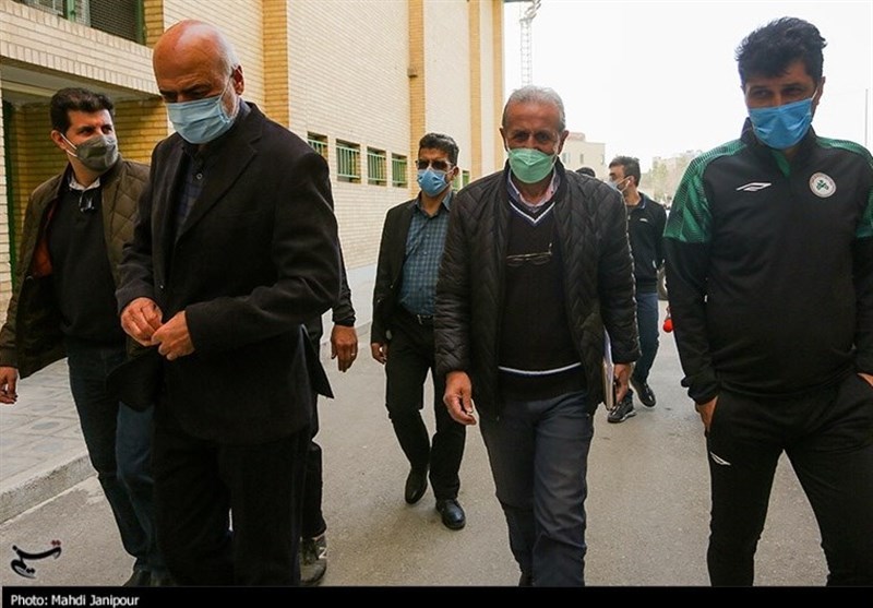 کربکندی: ذوب‌آهن به بازیکنان جدید نیاز دارد اما حسینی به دنبال نام‌های بزرگ نیست