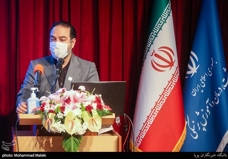 احتمال تولید انبوه 2 واکسن ایرانی کرونا از تیر ماه