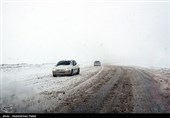 هشدار پلیس درباره بارش سنگین برف در جاده‌های شمال غرب کشور