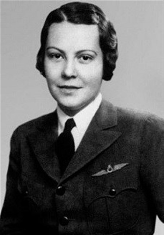 رپرتاژ شهر فرودگاهی برای آتاتورک؛ پدرخوانده‌ای که اولین زن خلبان نظامی جهان را پرورش داد