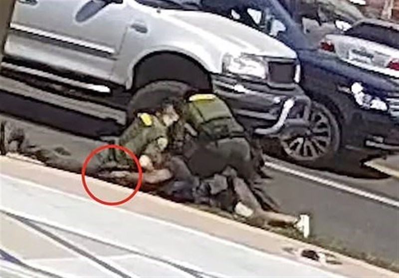 Cops Shoot Homeless Black Man after Tackling Him to Ground over Jaywalking (+Video)
