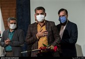 تقدیر از برگزیدگان در اختتامیه ششمین جشنواره هنر مقاومت