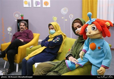  عروسکِ عجیب تلویزیون کیست؟/ "قصه‌های ملسو" نه پند می‌دهد و نه کسی را دستِ کم می‌گیرد!/ تلویزیون باید حسابِ ویژه‌ای برای کودکان باز کند 