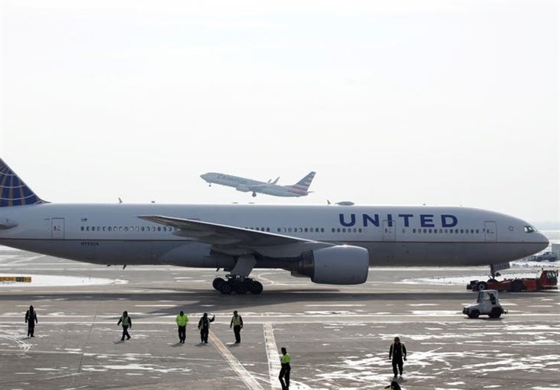 تعلیق پرواز هواپیماهای بوئینگ 777 در آمریکا و ژاپن پس از آتش گرفتن موتور