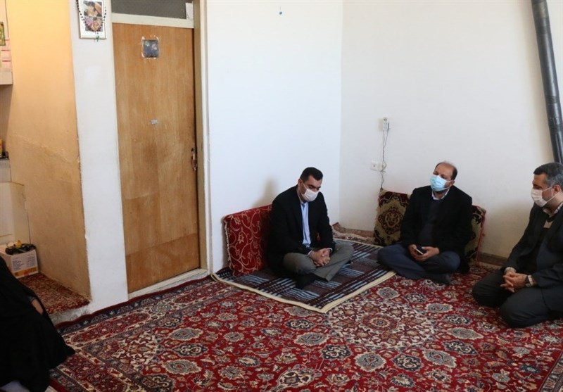 سازمان زندان‌ها و بسیج حقوق‌دانان به خانواده زندانیان کرمانشاهی 200 میلیون ریال کمک کردند