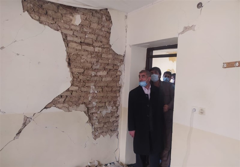 نیکزاد: اختصاص ردیف بودجه برای مناطق زلزله‌زده سی‌سخت را در مجلس پیگیری می‌کنم