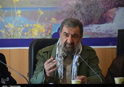 دبیر مجمع تشخیص مصلحت نظام: اسکان موقت مردم زلزلهزده سیسخت در اولویت باشد / تسهیلات اعطایی پاسخگو نیست