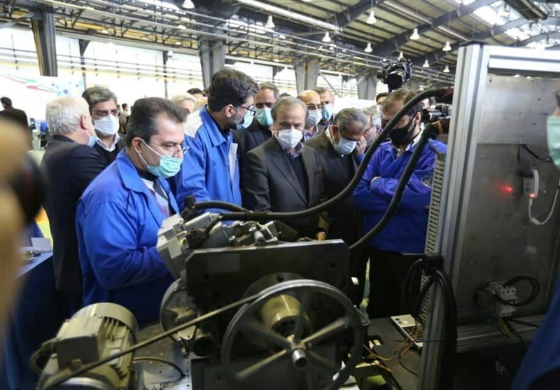 دستور وزیر صنعت به خودروسازان برای تولید گیربگس اتوماتیک / خودروی ایرانی باید &quot;کیفیت&quot; داشته باشد