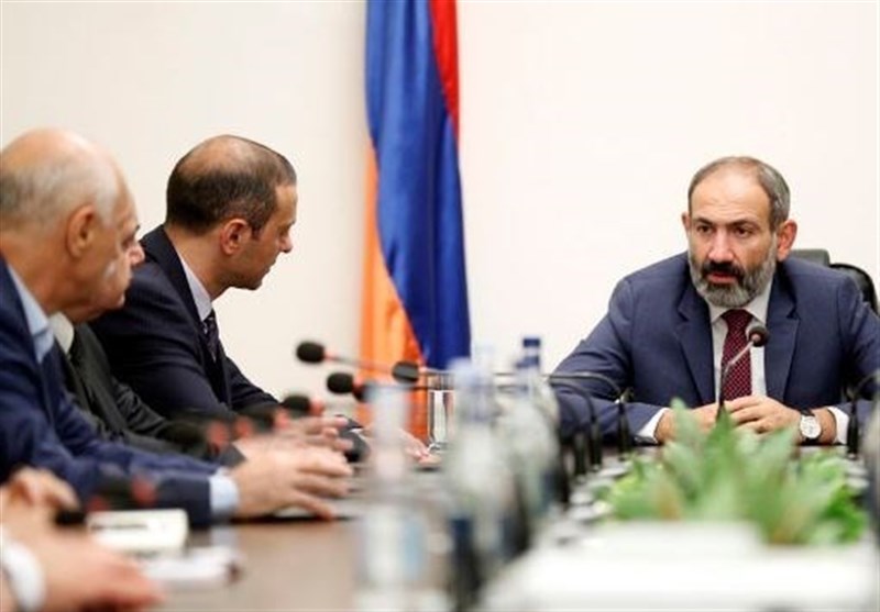 شورای امنیت ارمنستان کشاندن ارتش به مسائل سیاسی را محکوم کرد