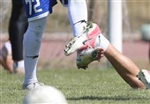 سیم‌خاردار فوتبال ایران: زندگی‌ام کوچکتر شده و کسی سراغی از من نمی‌گیرد