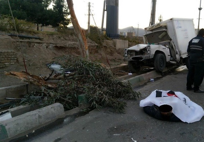 برخورد اتوبوس اسکانیا و وانت نیسان در جاده سرچم - اردبیل 13 حادثه‌دیده برجای گذاشت