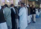 صف‌های طولانی نانوایی‌های بلوچستان به سراوان رسید/ ازدحام مردم در روزهای هشداری کرونا