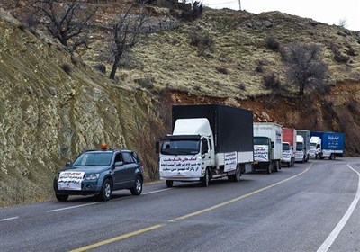  ۵ کامیون اقلام خوراکی و بهداشتی بانک ملت به مردم زلزله زده سی سخت اهدا شد 
