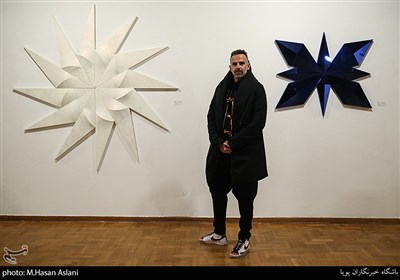 پیمان شعفی صاحب اثر در چهارمین نمایشگاه آثار هنرمندان معاصر در فرهنگسرای نیاوران