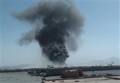 آتش‌سوزی گسترده در مرز افغانستان-ایران/آتش‌نشانان ایرانی برای مهار آتش اعزام شدند
